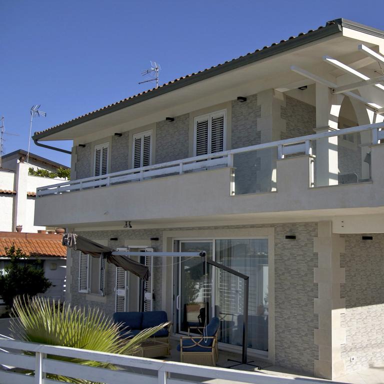 Villa Amateia Сиракузы Номер фото